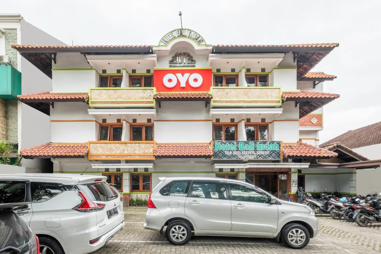 Oyo 1945 Hotel Bali Indah Бандунг Екстер'єр фото